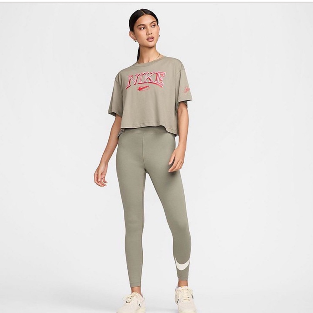 Nike Olive Crop oversized Tee
